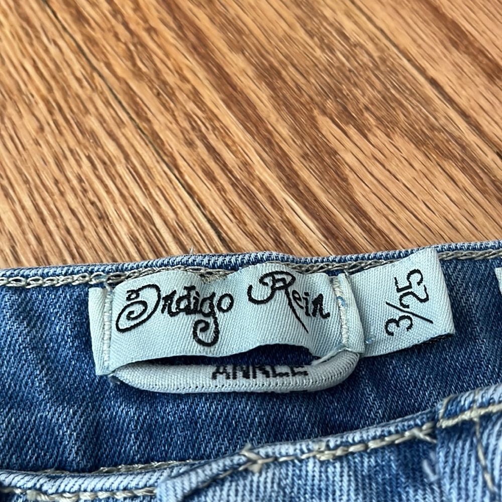 Funky Jeans - Picture 8 of 8